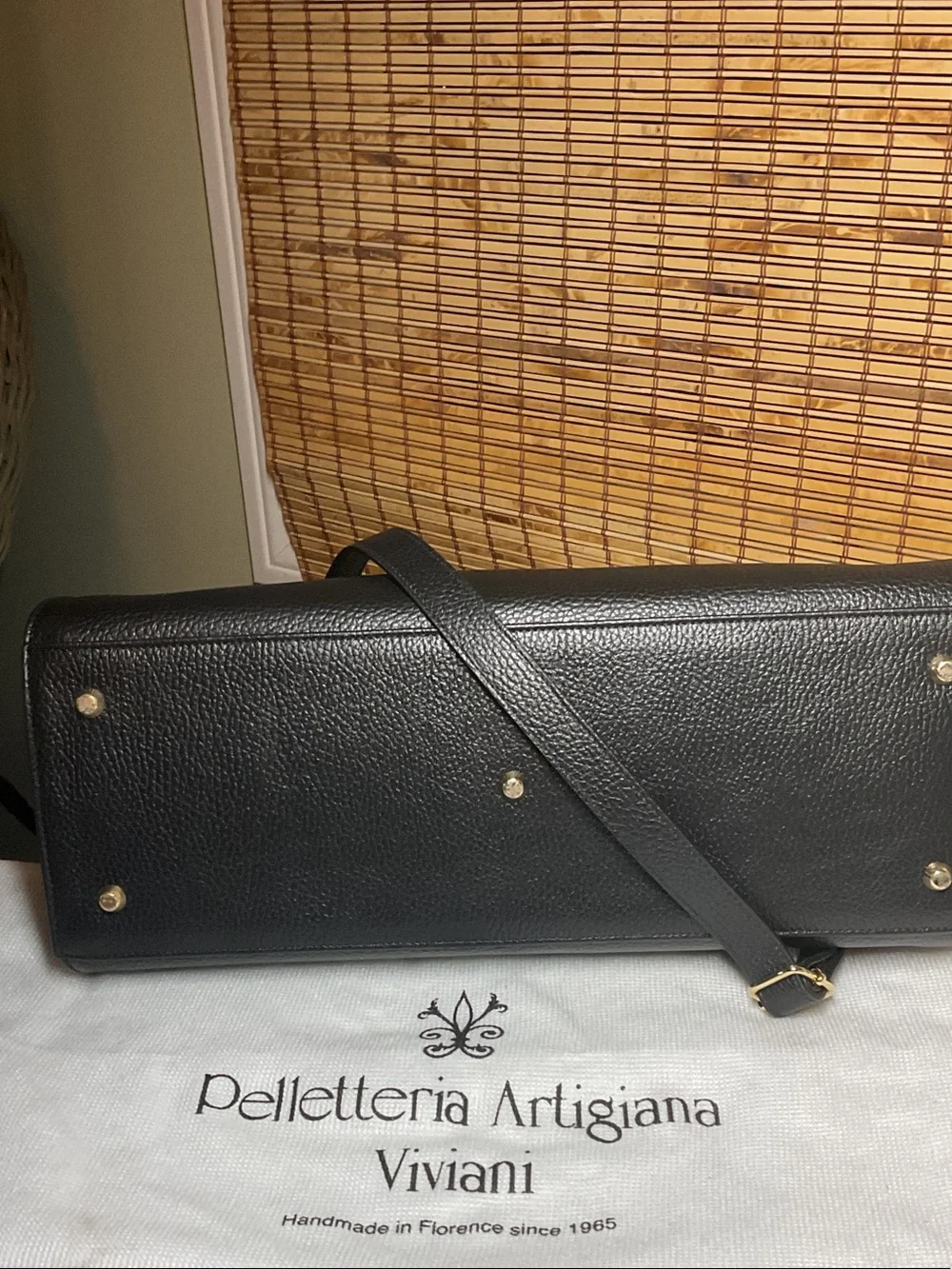 Top handle leather bag Miranda by Palletteria Artigiana Viviani handmade Italy